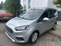 Gebraucht Ford Tourneo Courier Trend 75 PS (55 kW) 2021 Silber Van / Kleinbus