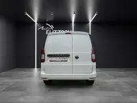 Gebraucht VW Caddy 114 PS (83 kW) 2022 Candyweiß Van / Kleinbus