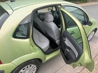 Second-hand Citroën C3 60 CP (44 kW) 2003 Verde Hatchback