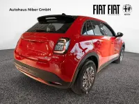 Gebraucht Fiat 600E Red 114 kW (156 PS) 2024 Rot SUV
