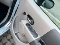 Gebraucht Renault Modus 75 PS (55 kW) 2005 Silber Van / Kleinbus