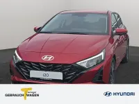Gebraucht Hyundai i20 Trend 101 PS (74 kW) 2025 Rot Kleinwagen
