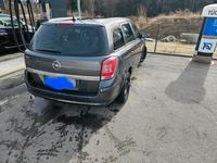 Gebraucht Opel Astra 116 PS (85 kW) 2008 Grau Kombi