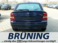 Gebraucht Opel Astra Edition 75 PS (55 kW) 2000 Blau metallic Limousine