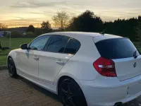 Gebraucht BMW 116 Sport Line 116 PS (85 kW) 2010 Weiß Kleinwagen