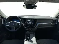 Gebraucht Volvo XC60 Core 197 PS (144 kW) 2024 Silber SUV