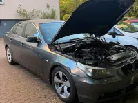 Gebraucht BMW 525 177 PS (130 kW) 2004 Grau Limousine