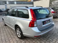 Gebraucht Volvo V50 Momentum 230 PS (169 kW) 2008 Silber Kombi