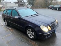 Gebraucht Mercedes E320 224 PS (164 kW) 2006 Blau Kombi