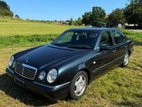 Gebraucht Mercedes E230 Avantgarde 150 PS (110 kW) 1997 Schwarz Limousine