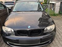 Gebraucht BMW 116 129 PS (94 kW) 2007 Schwarz Kleinwagen