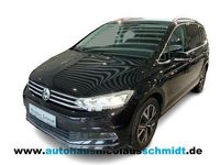 Gebraucht VW Touran Highline 150 PS (110 kW) 2023 Schwarz Van / Kleinbus