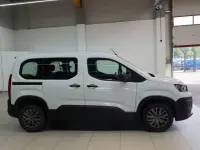 Gebraucht Peugeot Rifter Active 110 PS (80 kW) 2022 Weiß Van / Kleinbus