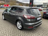 Gebraucht Ford S-MAX Titanium 179 PS (131 kW) 2015 Grau Van / Kleinbus
