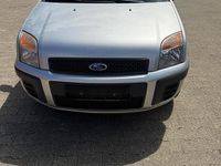 Gebraucht Ford Fusion 100 PS (73 kW) 2006 Silber Kleinwagen