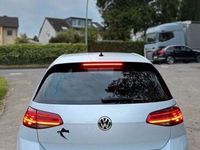 gebraucht VW Golf VII / R-Line / 150PS / Alcantara