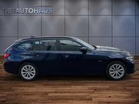 Gebraucht BMW 330e Advantage 292 PS (214 kW) 2022 Blau Kombi