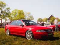 Gebraucht Audi S4 265 PS (194 kW) 1999 Rot Limousine