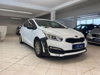 Gebraucht Kia Ceed 99 PS (72 kW) 2016 Weiß Kleinwagen