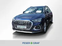 Gebraucht Audi Q3 Ambiente 150 PS (110 kW) 2025 Navarrablau metallic SUV