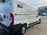 Gebraucht Fiat Ducato 131 PS (96 kW) 2018 Weiß Van
