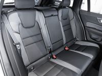 Neu Volvo V60 Plus 197 PS (144 kW) 2025 Silber Kombi