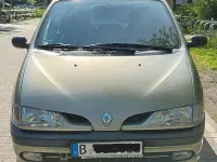 Gebraucht Renault Mégane 90 PS (66 kW) 1998 Grün Van / Kleinbus