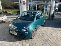 Gebraucht Fiat 500e Icon 86 kW (118 PS) 2022 Grün Limousine