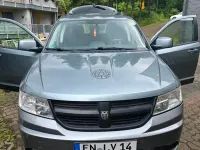 Używany Dodge Journey SXT 170 KM (125 kW) 2010 Srebrny SUV