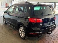Second-hand VW Golf VII Sound 155 CP (114 kW) 2017 Negru Berlinǎ