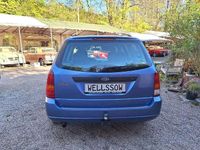 Second-hand Ford Focus 116 CP (85 kW) 1999 Albastru Break