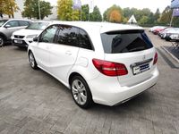 gebraucht Mercedes B180 Urban LED/Navi/PDC/SHZ/Tempomat