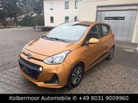 Gebraucht Hyundai i10 Style 87 PS (63 kW) 2017 Gold Kleinwagen