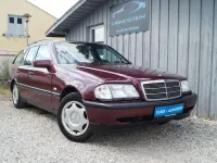 Gebraucht Mercedes C220 95 PS (69 kW) 1997 Rot Limousine