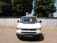 Gebraucht VW Caravelle 68 PS (50 kW) 1999 Weiß Van / Kleinbus