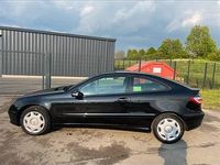 Gebraucht Mercedes C180 2007 Schwarz Coupé