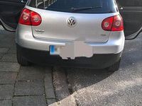 Gebraucht VW Golf V 105 PS (77 kW) 2004 Silber Kleinwagen