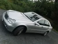 Gebraucht Mercedes 200 120 PS (88 kW) 2003 Silber Limousine