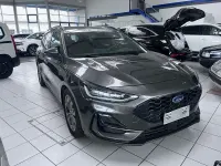 Gebraucht Ford Focus ST-Line 116 PS (85 kW) 2025 Grau Kombi