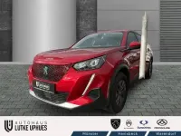 Gebraucht Peugeot e-2008 Active 100 kW (136 PS) 2021 Rot SUV