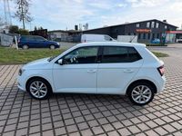 Gebraucht Skoda Fabia Joy 90 PS (66 kW) 2017 Bila laser/laser white Limousine