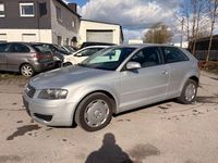 Gebraucht Audi A3 Attraction 105 PS (77 kW) 2003 Silber Kleinwagen