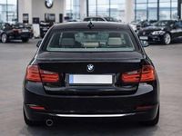 Gebraucht BMW 316 163 PS (119 kW) 2012 Schwarz Limousine