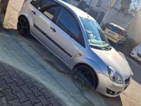 Gebraucht Ford Fiesta 60 PS (44 kW) 2007 Silber Kleinwagen