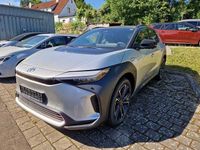 Neu Toyota bZ4X Lounge 160 kW (218 PS) 2025 Cosmicsilber SUV