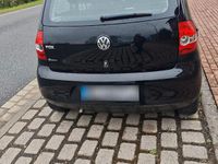 Gebraucht VW Fox 55 PS (40 kW) 2009 Schwarz Kleinwagen