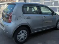 Usado VW up! Cup 75 CV (55 kW) 2013 Gris Utilitario