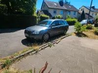 Gebraucht Toyota Avensis 129 PS (94 kW) 2004 Grau Kombi