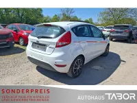 Używany Ford Fiesta 82 KM (60 kW) 2012 Biały Hatchback
