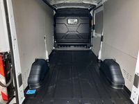Neu Ford Transit Trend 131 PS (96 kW) 2025 Weiß Limousine